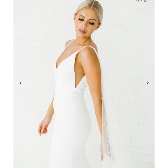 Alyssa Kristin pearl wings - Picture 4 of 14